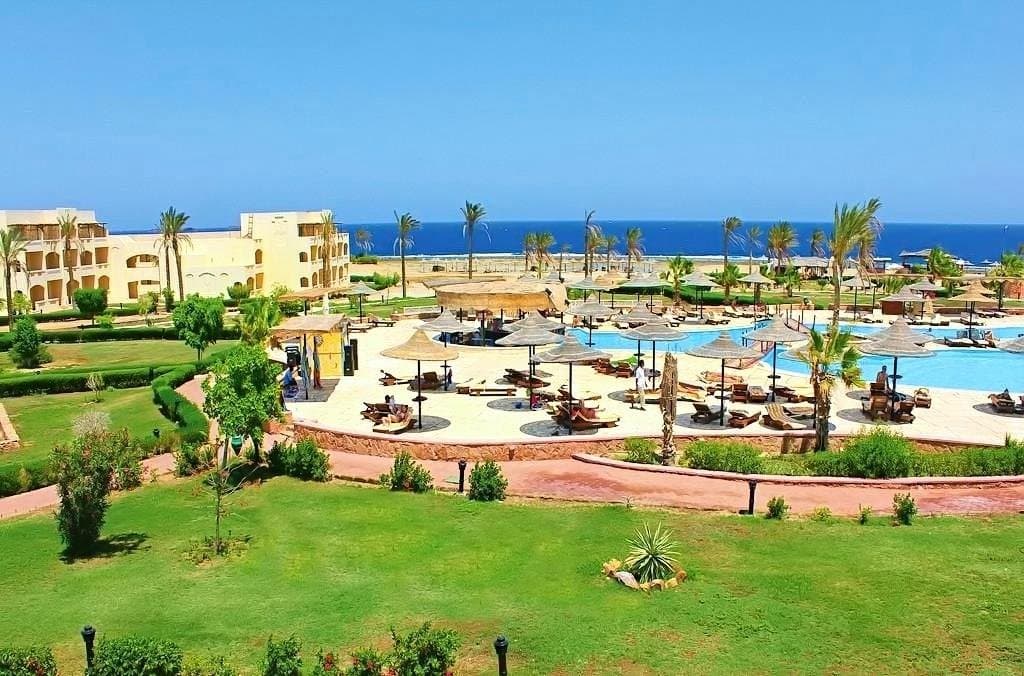 Bliss Nada Beach Resort 4★