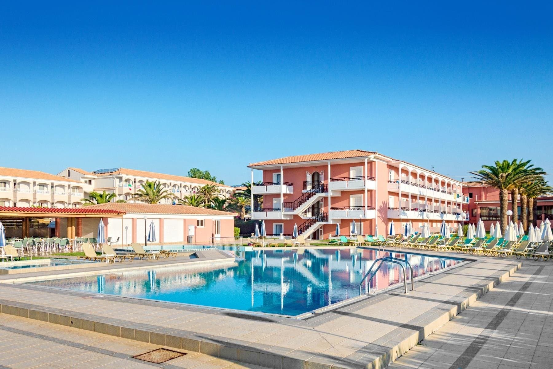 Astir Beach 3★ - foto 1